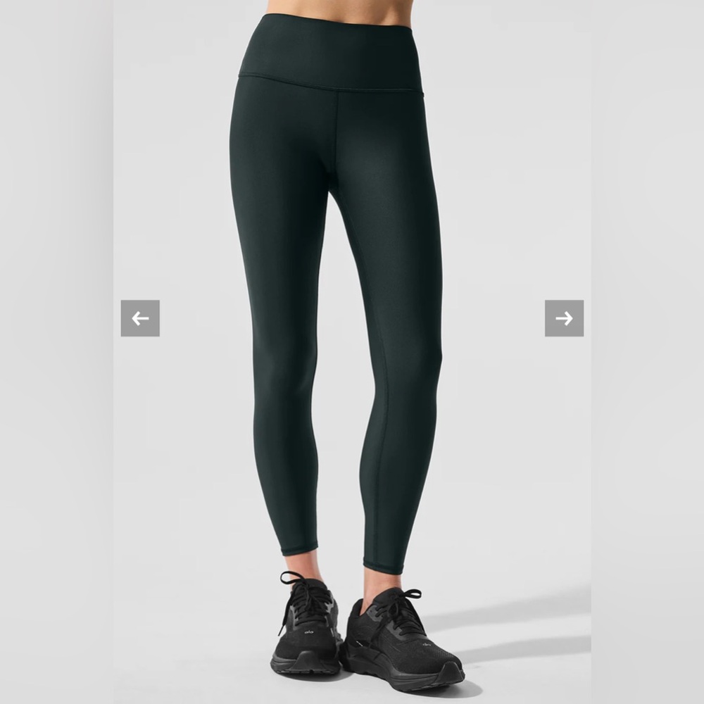 ALO Yoga Women’s Black Leggings